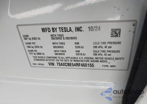 2024 Tesla Model X Long Range z USA, uszkodzony, nr VIN 7SAXCBE54RF460155